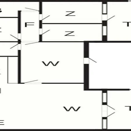 Spacious Retreat With View - By Traum