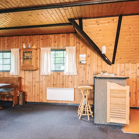 Spacious Retreat With View - By Traum