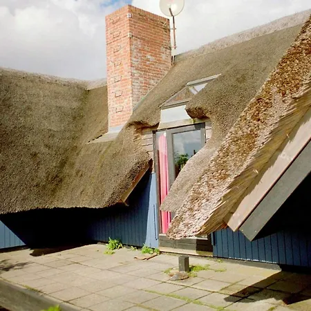 Feriehus Spacious Retreat With View *