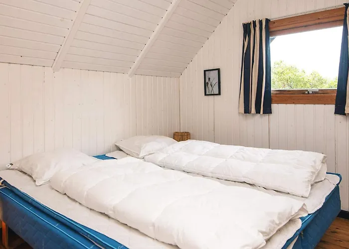 Spacious Retreat With View - By Traum *